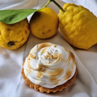 Tarte  citron/yuzu meringuée